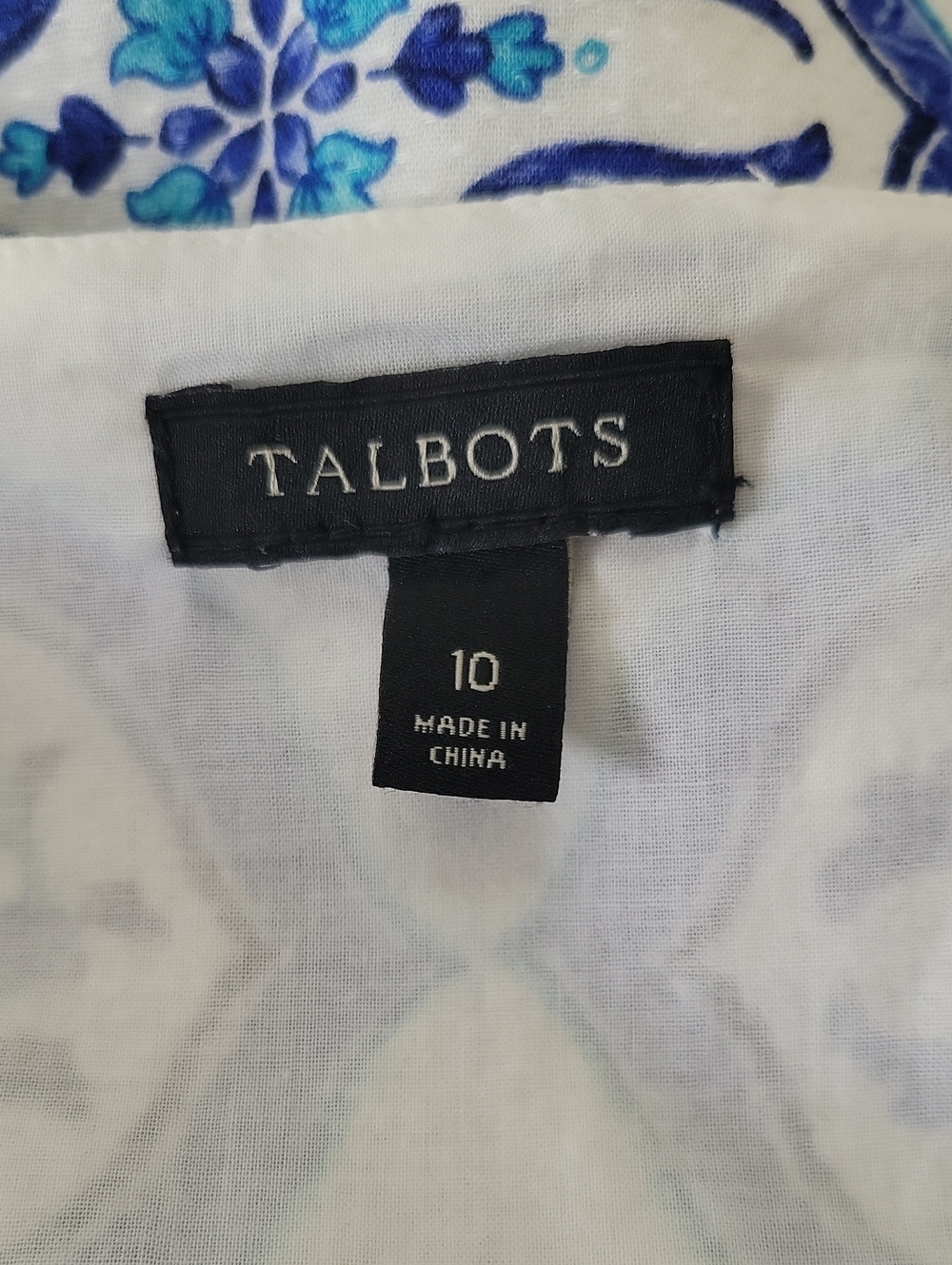 Talbots White Blue Medallion Tile Print Sleeveless Top Size 10 - Picture 6 of 7